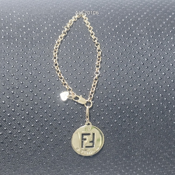 Fendi I.D. Charm Bracelet Gold Tone with Pendant - Picture 8 of 16